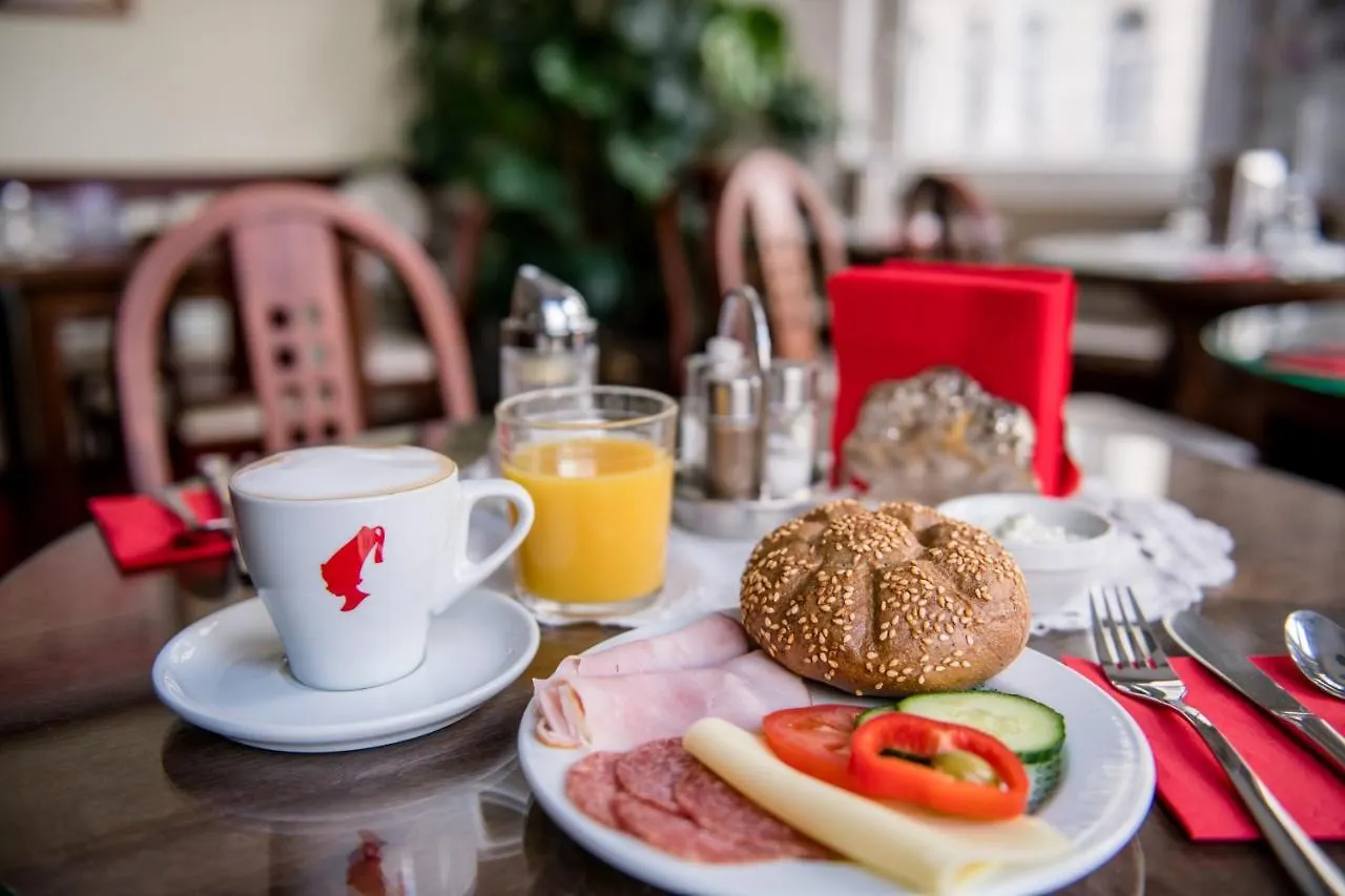 Hotel-Pension Dormium Vienna 3*,